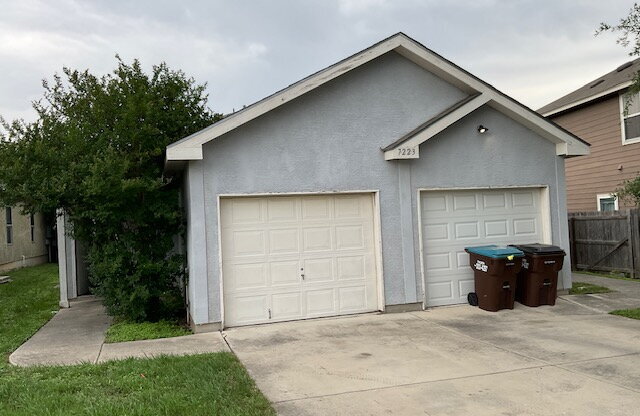 7223 GOLF WAY