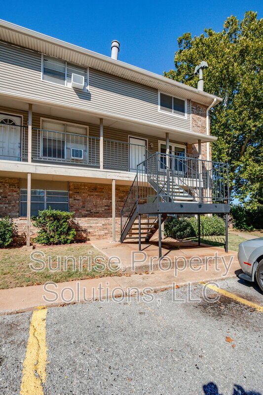 6708 N Meridian Ave #D