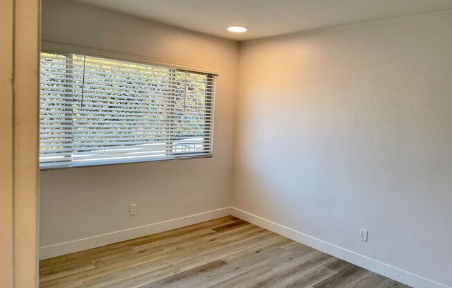 Remodeled 2 Bedroom 2 Bath in Golden Hill