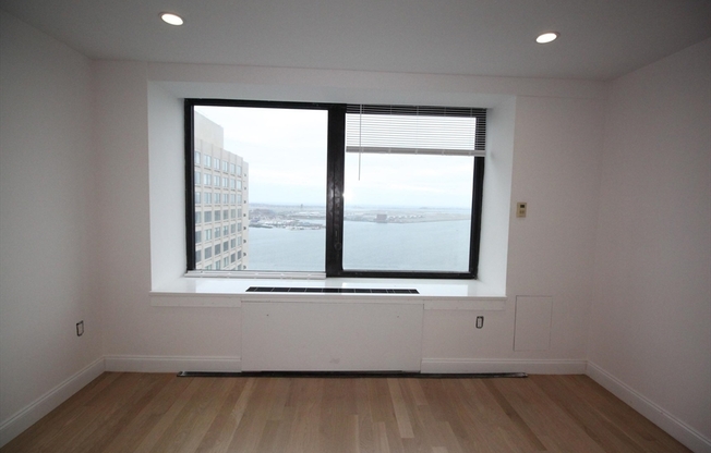 1 bed, 1 bath, 750 sqft, $3,900, Unit 39D