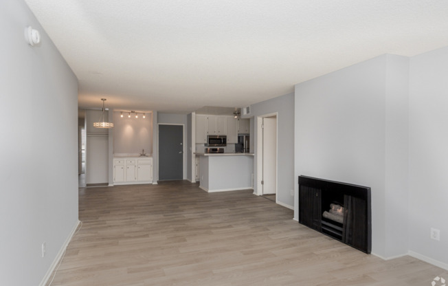 1 bed, 1 bath, $2,495, Unit 107