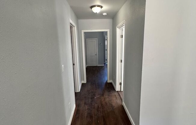 3 beds, 1 bath, 1,038 sqft, $1,175, Unit Unit 1