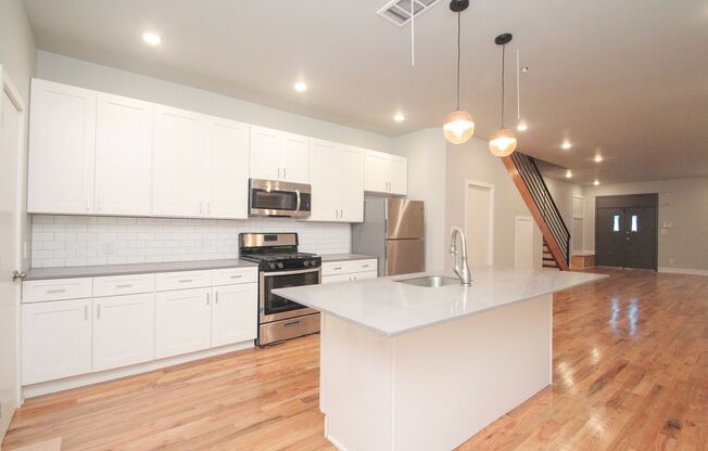 Large Point Breeze Home
