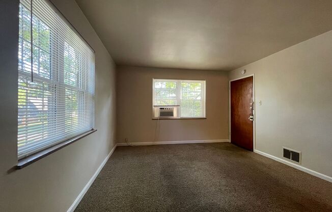 1191 Groesbeck Rd