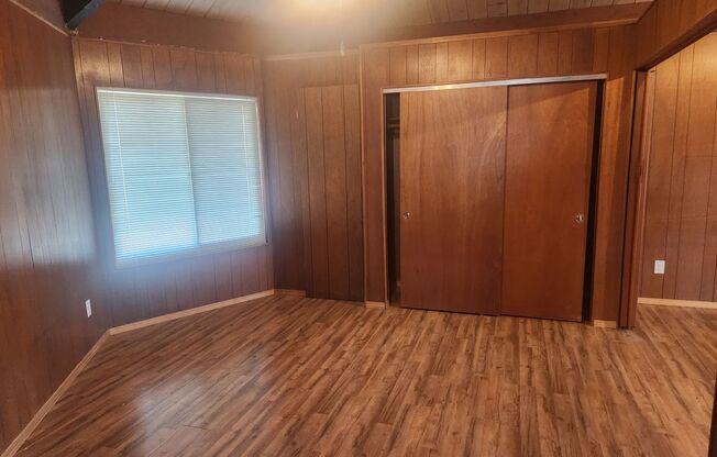 Studio, 1 bath, $1,375