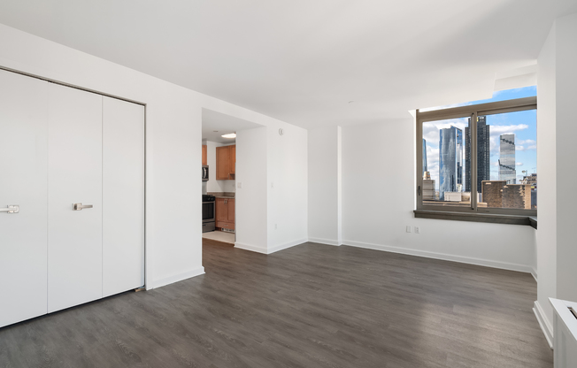 Studio, 1 bath, $4,000, Unit PHA