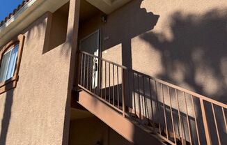 2 beds, 2 baths, $1,400, Unit Unit 2127, Bldg 32