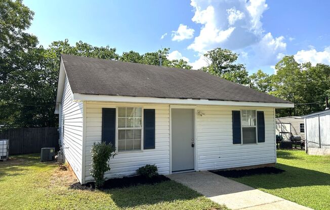 Great location, close to everything, private setting, large rooms, tile floors, huge kitchen, must see!