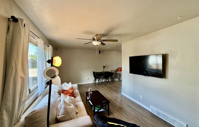 3 beds, 1 bath, $1,945