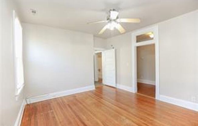 2 beds, 1 bath, $1,350, Unit 2