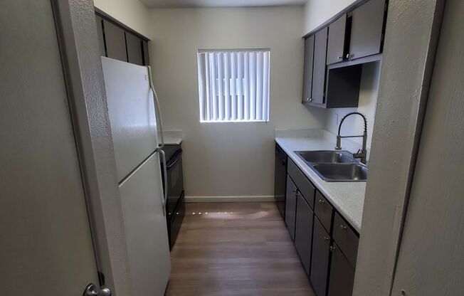 1 bed, 1 bath, 580 sqft, $1,150, Unit 226