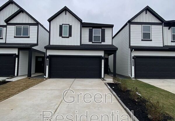 3125 CROWN GATE DR