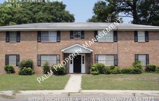 4419 CAROLINE DR