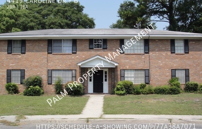 4419 CAROLINE DR