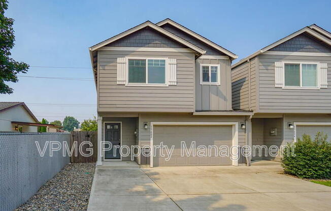13602 NE 75 CIR