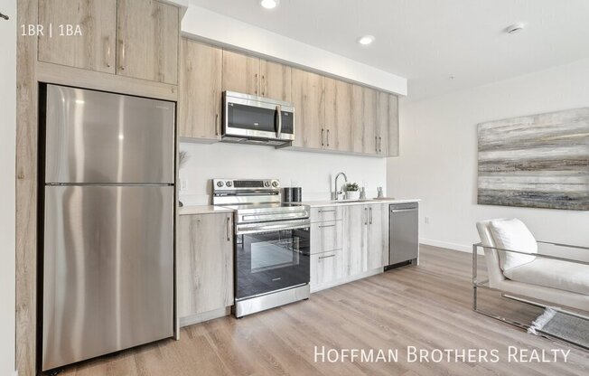 224 N ALVARADO ST