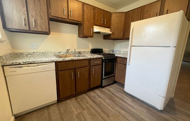 Spacious 1 bedroom apartments!