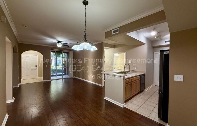 2 beds, 2 baths, 1,103 sqft, $1,649, Unit 2709