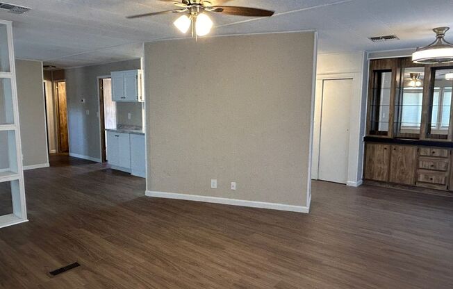 2 beds, 2 baths, $1,750