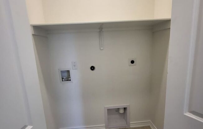 OPEN HOUSE October 25, 2025 3pm to 5pm Never Lived In and Move-In Ready