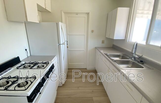 903 4 ST