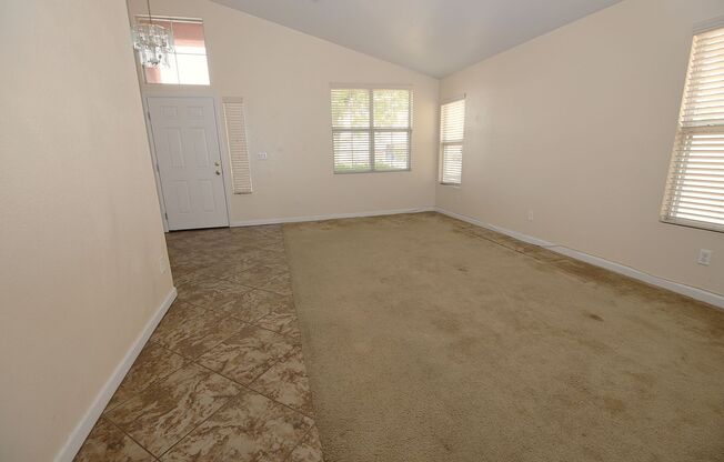 NORTHWEST - 1 STORY HOME