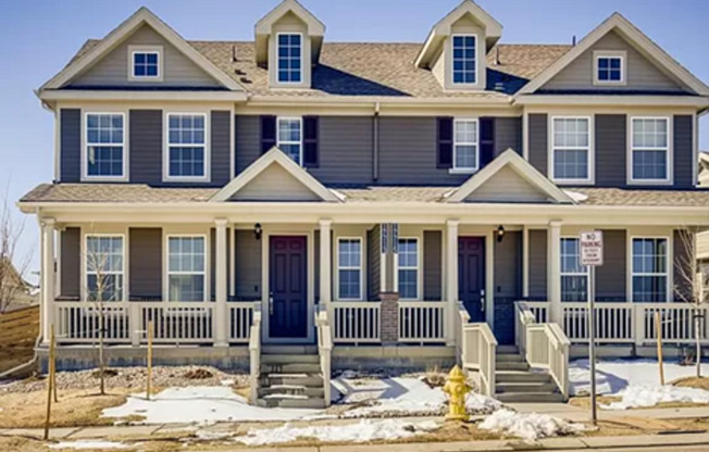 2B/2.5B Pair Home with Deck and Yard Available Late June!