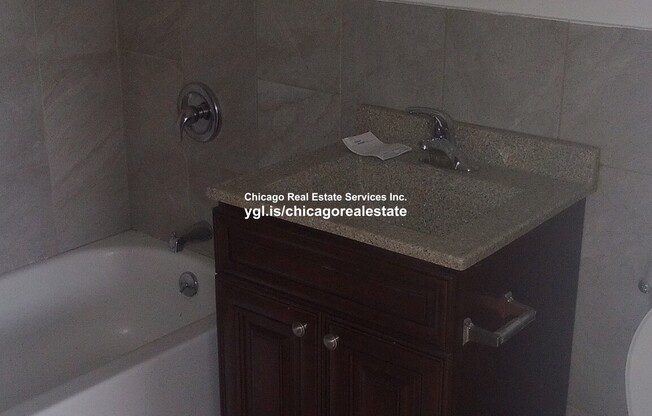 8506 WAUKEGAN RD
