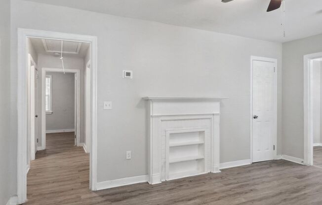 Large 3BR/2BA Near Downtown House For Rent