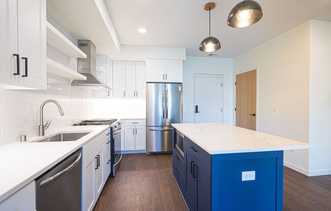 2 beds, 1.5 baths, 1,116 sqft, $2,695, Unit 103