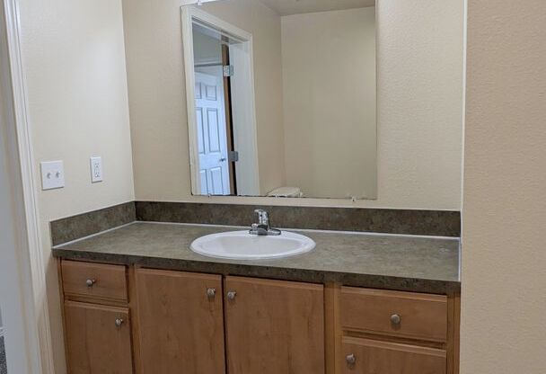 3 beds, 2 baths, 1,180 sqft, $1,585, Unit E304