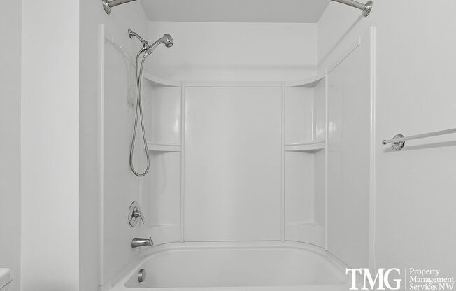 1 bed, 1 bath, 768 sqft, $1,699, Unit 507