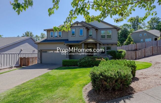 Updated Luxury Home on Mount Scott - 4 Bedrooms!