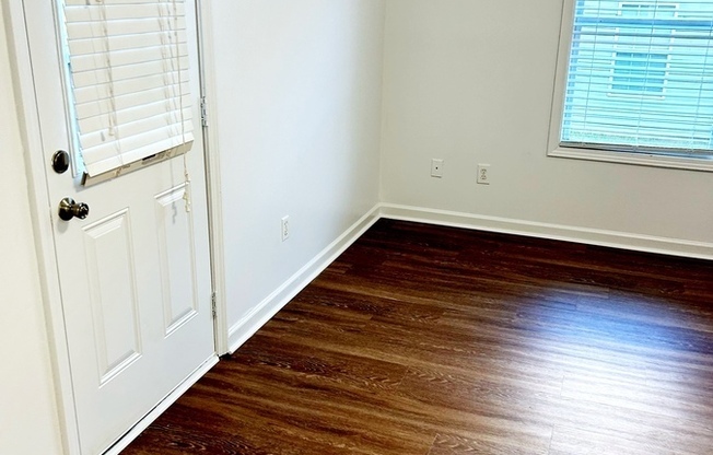 8082 Veterans Parkway