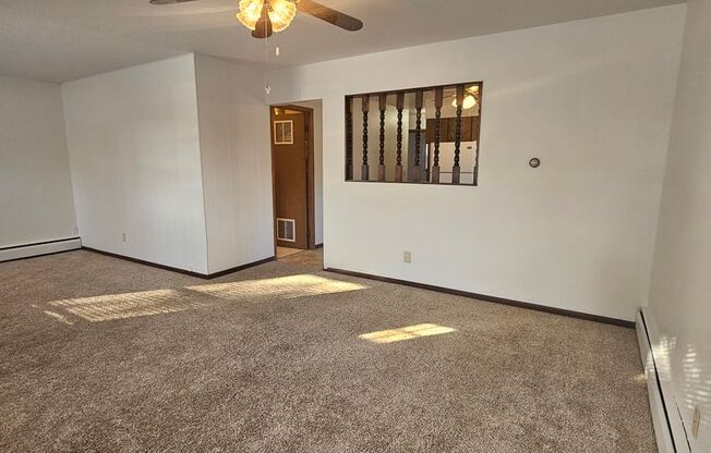 3 BED | 1 BATH | SINGLE-LEVEL HOME | ROBBINSDALE