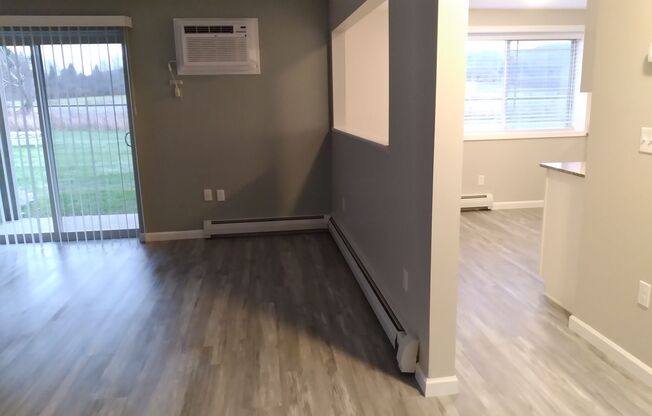 1 bed, 1 bath, 750 sqft, $1,265, Unit C08