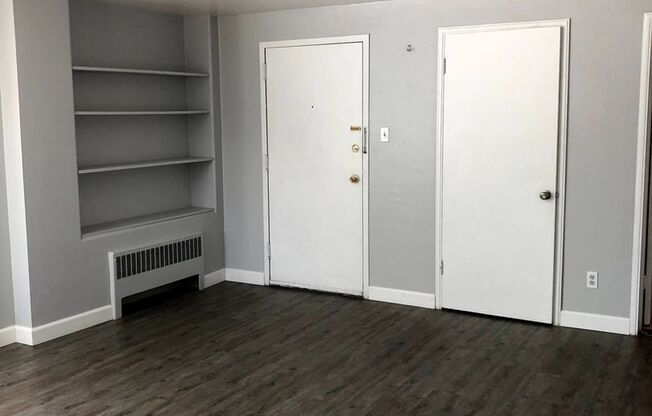 Studio, 1 bath, 429 sqft, $1,025, Unit 4A