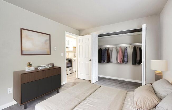 1 bed, 1 bath, 520 sqft, $899, Unit 996 - C7