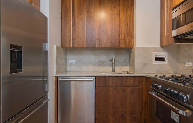 1 bed, 1 bath, $6,750, Unit 23D