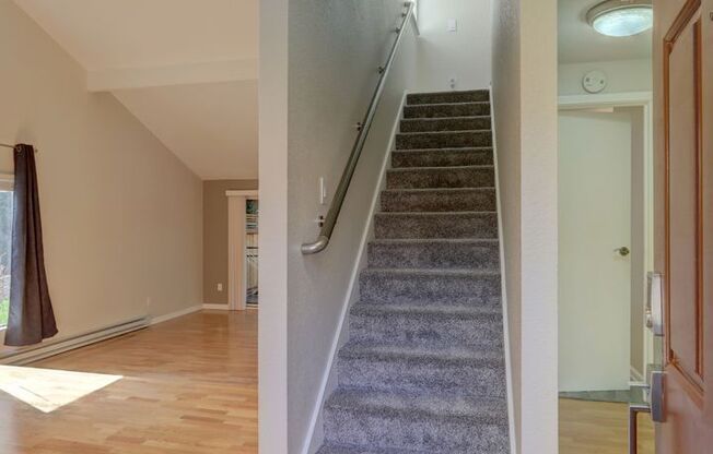 Amazing Bridle Trails 3BR 1.75BA Townhome Fully Updated and Available Now!