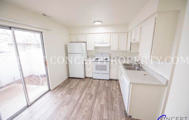 2 beds, 1.5 baths, 1,052 sqft, $1,599, Unit 1497A