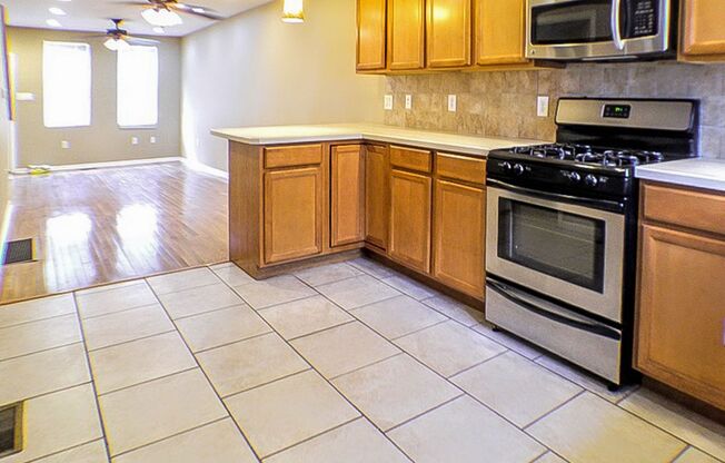 Two Bed Point Breeze Townhouse