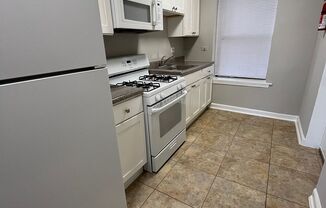 1 bed, 1 bath, 645 sqft, $885