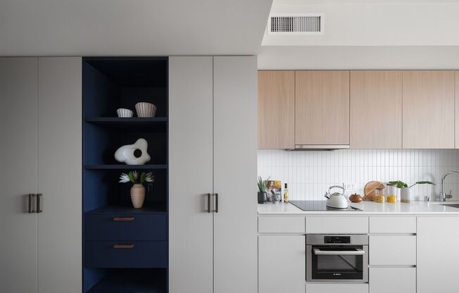 Studio, 1 bath, 411 sqft, $2,950, Unit 306