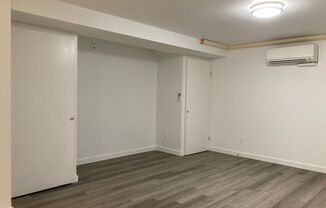 Studio, 1 bath, 387 sqft, $1,500, Unit A