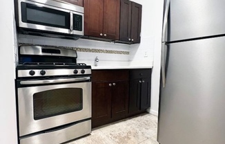 1 bed, 1 bath, $2,050, Unit 1C