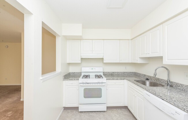 2 beds, 1 bath, 1,036 sqft, $1,995, Unit 503J