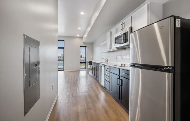 Studio, 1 bath, 487 sqft, $1,125, Unit 2415