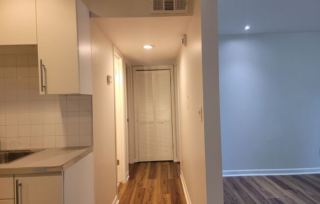 Fully Renovated East Point Gem – Minutes from Downtown ATL College Park Eateries and Delta!