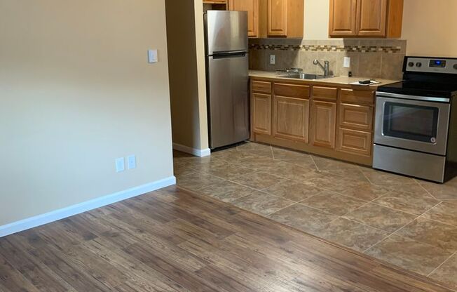 1212/1214 N 49th St - Carlson